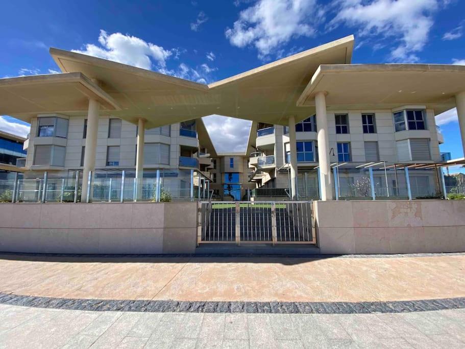 ולנסיה Stylish Apartment With Terrace On The Beachfrom מראה חיצוני תמונה