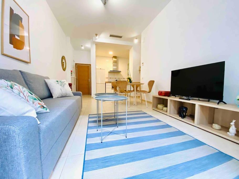ולנסיה Stylish Apartment With Terrace On The Beachfrom מראה חיצוני תמונה
